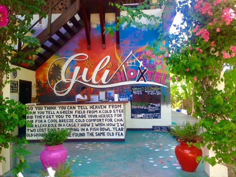 Gili Beach Bum Hotel ギリ・トラワンガン エクステリア 写真